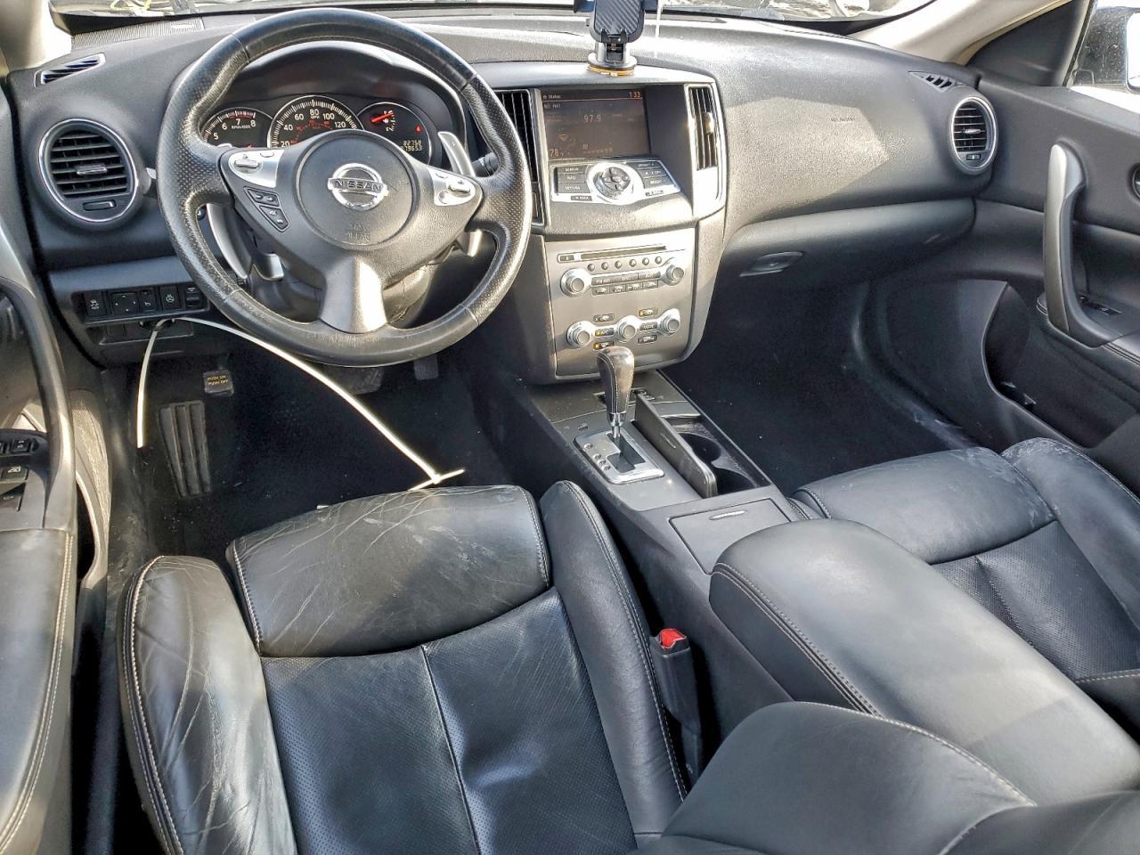 2014 NISSAN Maxima