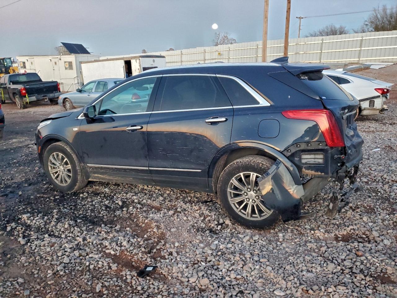 2017 CADILLAC XT5