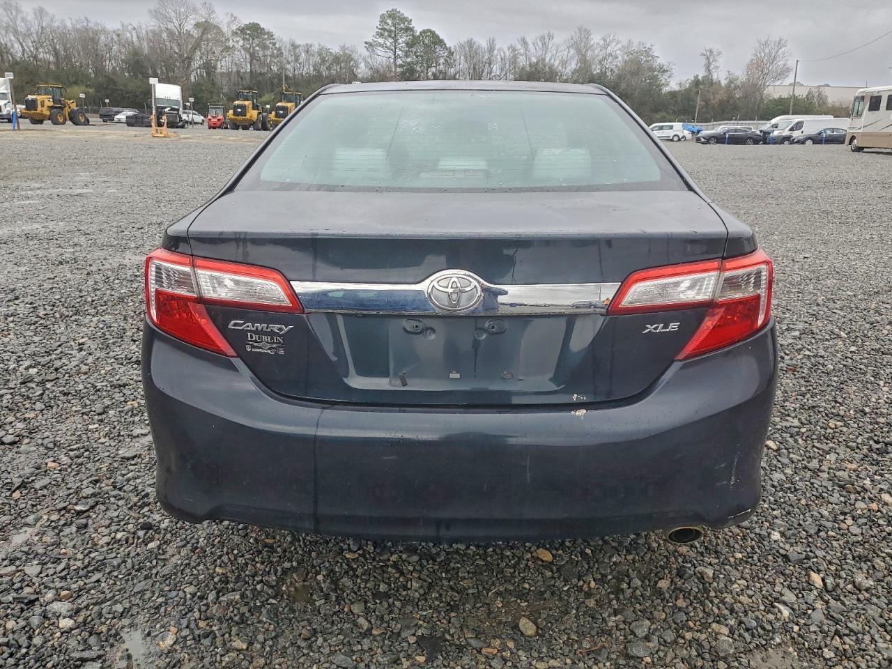 2012 TOYOTA CAMRY
