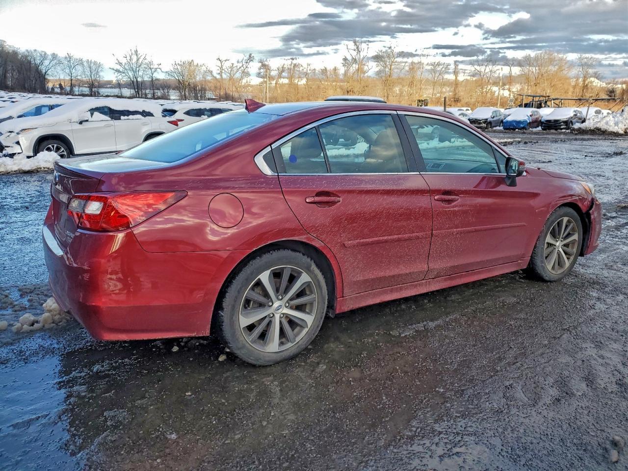 2016 SUBARU Legacy