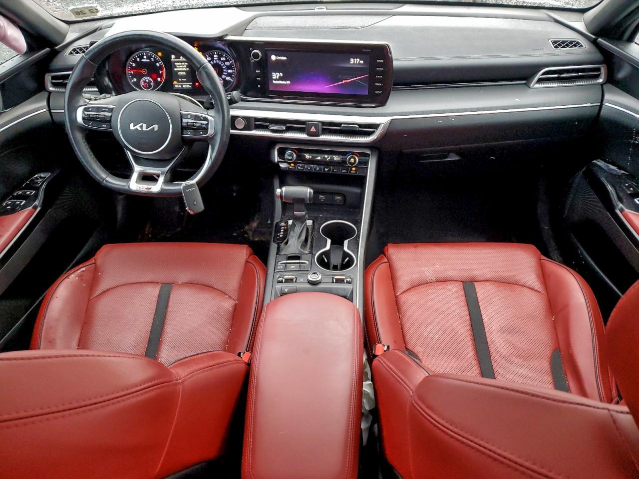 2022 KIA K5