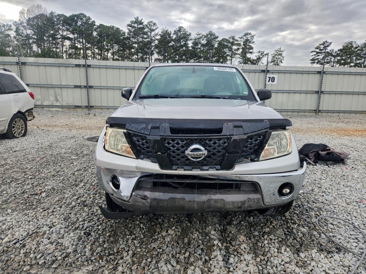 2010 NISSAN Frontier