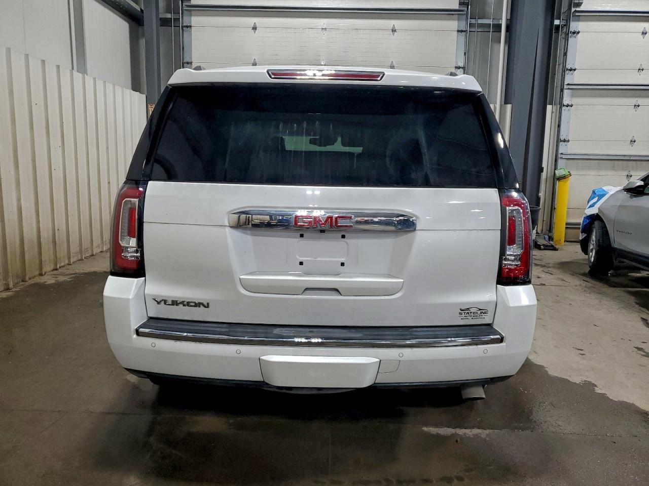 2016 GMC Yukon