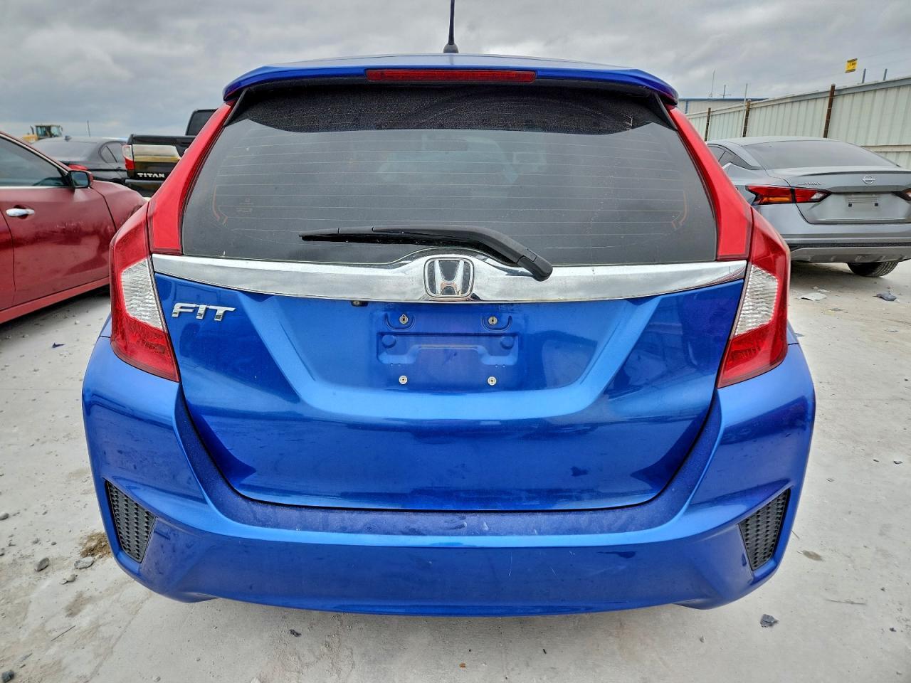2016 HONDA FIT