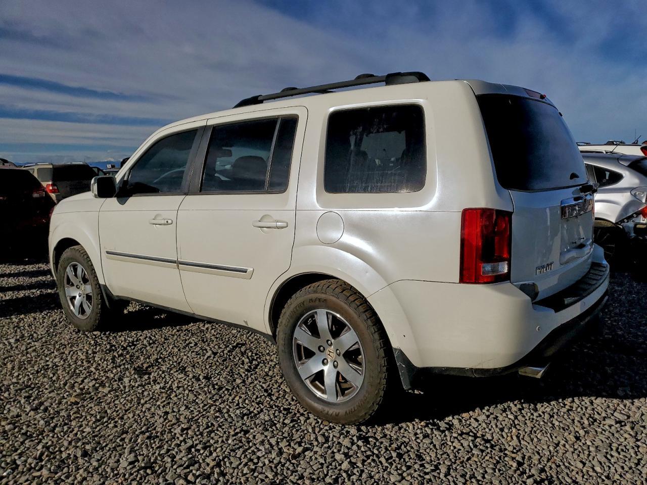2015 HONDA PILOT