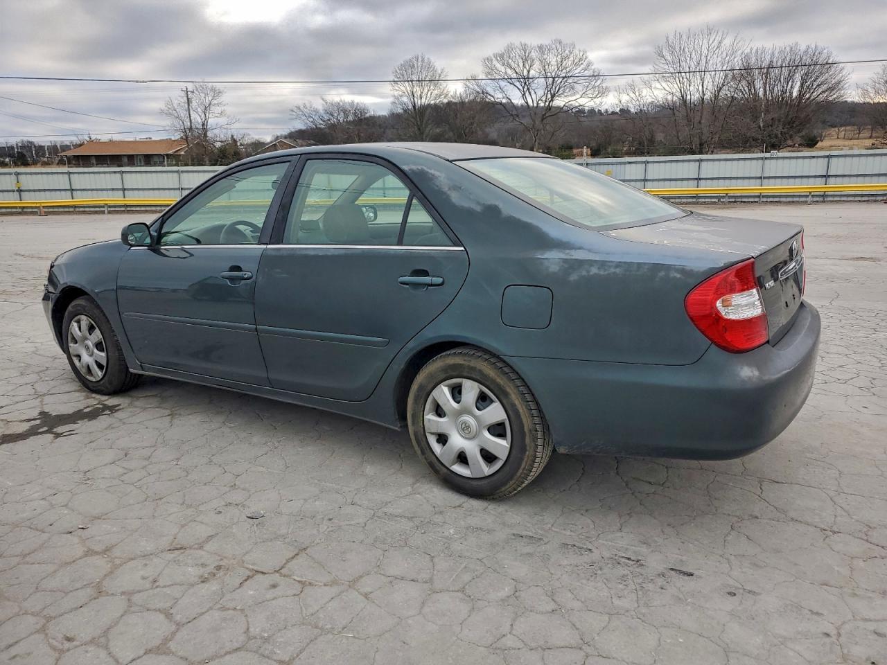 2002 TOYOTA CAMRY