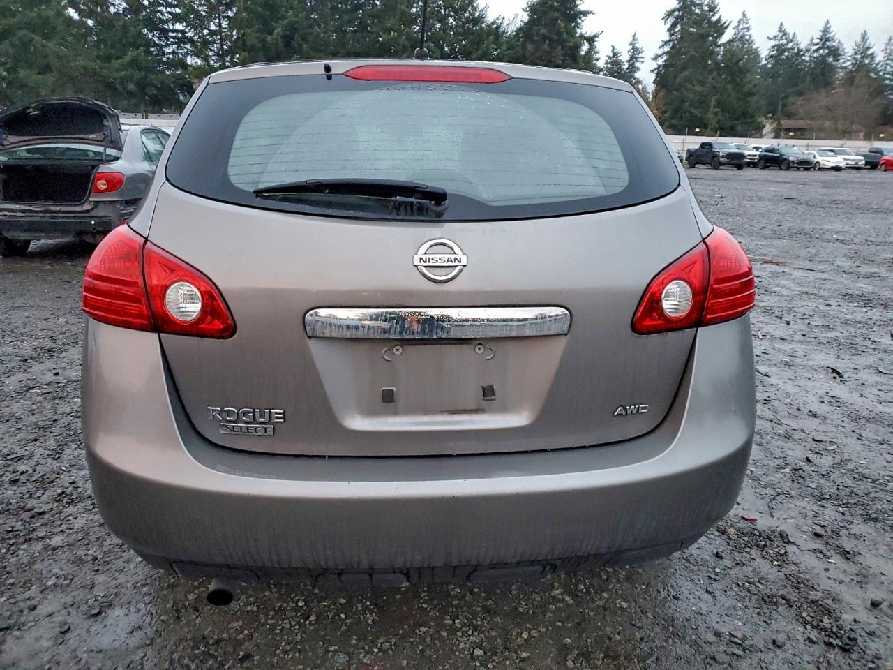 2014 NISSAN ROGUE