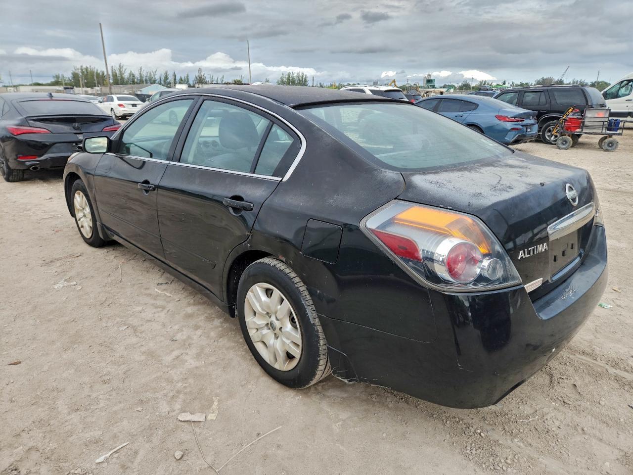 2010 NISSAN ALTIMA