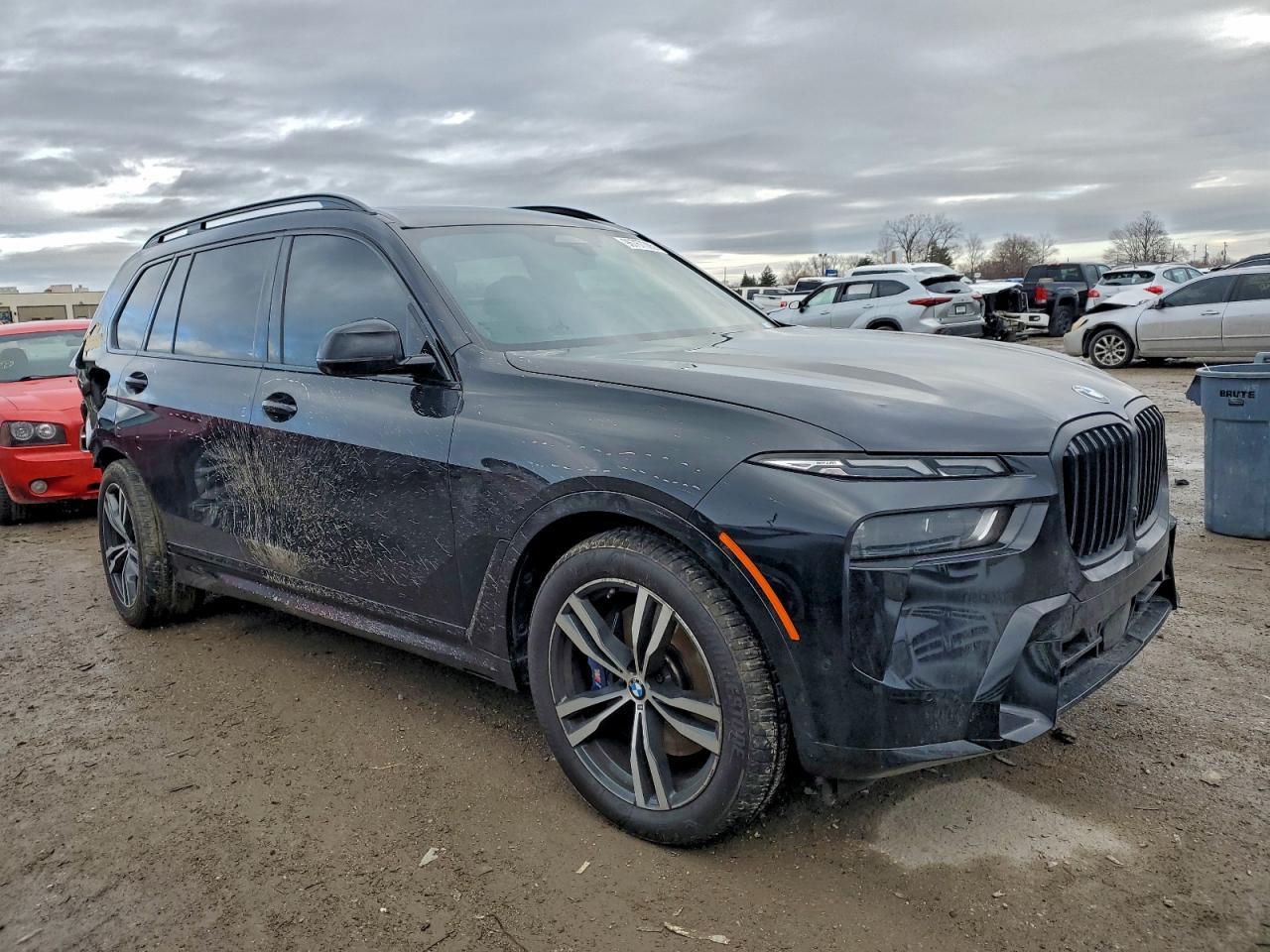 2023 BMW X7