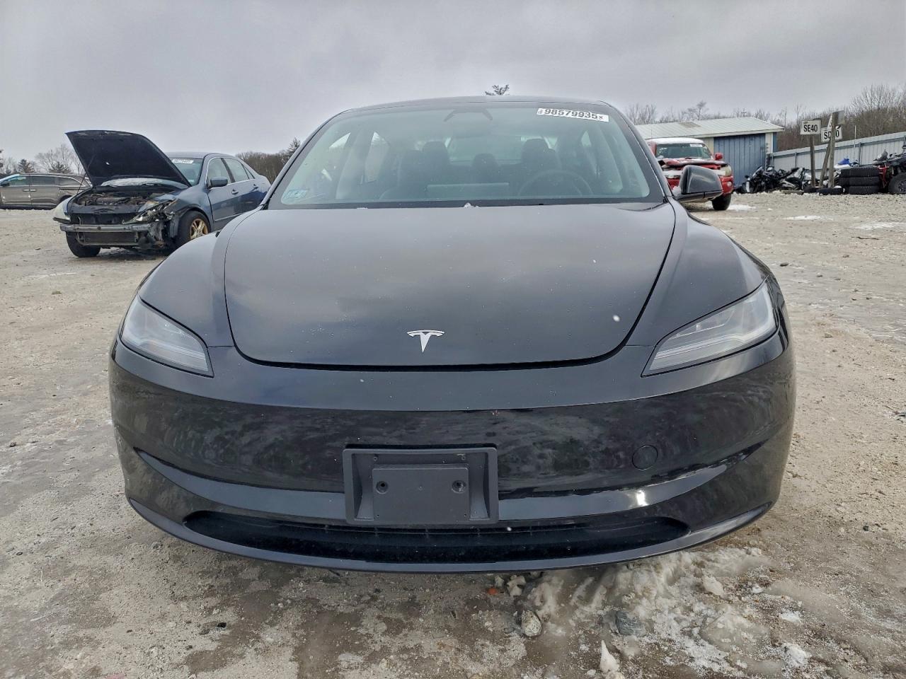 2025 TESLA MODEL 3