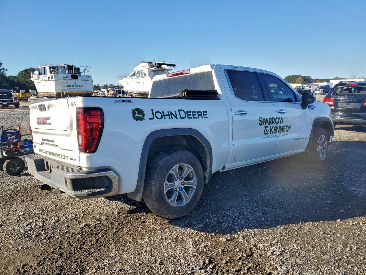 2022 GMC Sierra
