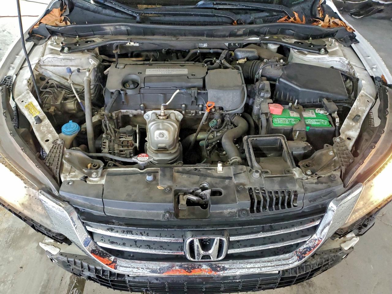 2015 HONDA ACCORD