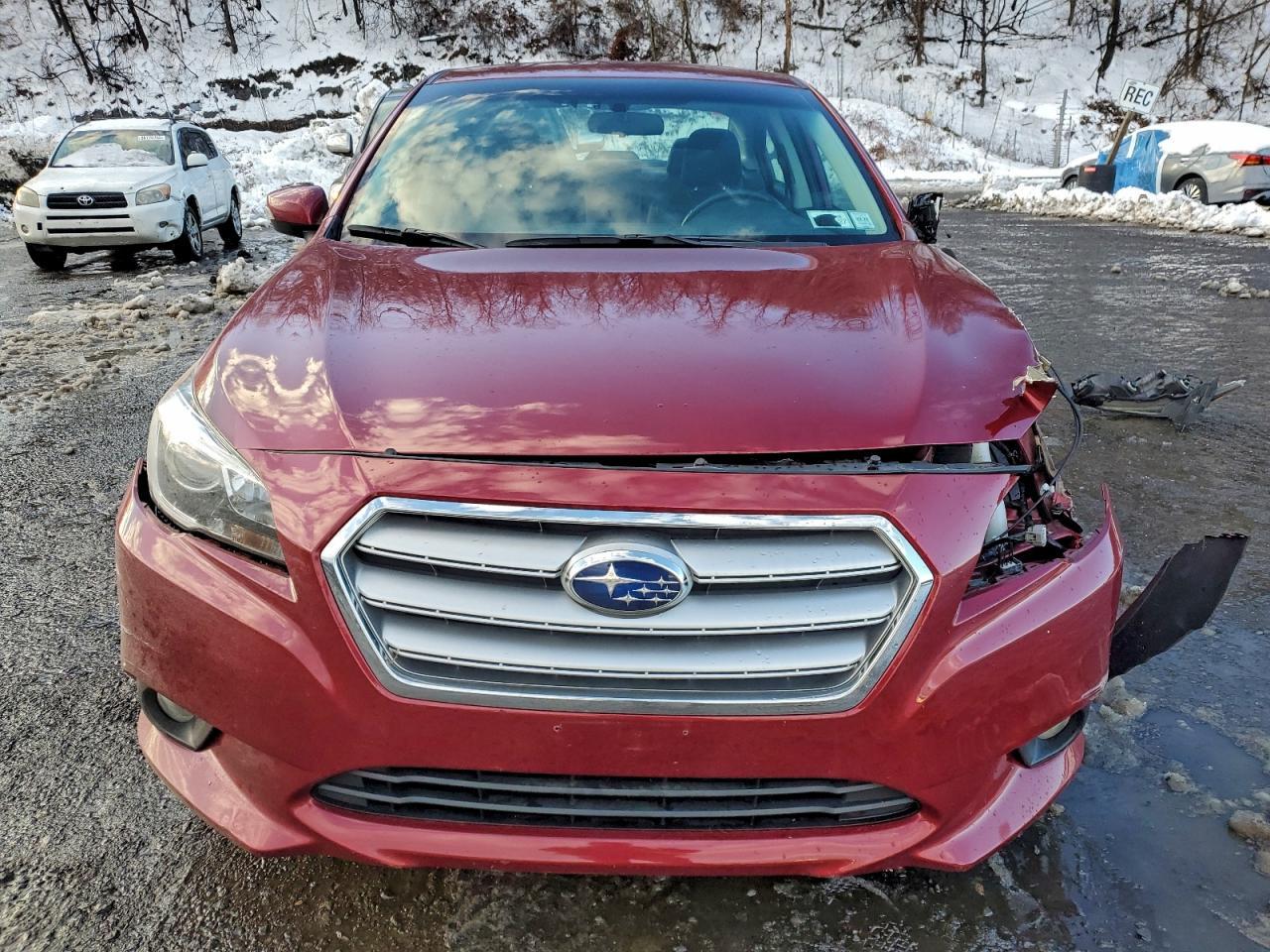 2016 SUBARU Legacy