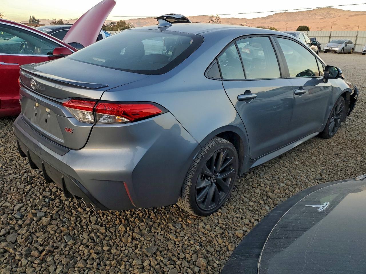 2024 TOYOTA COROLLA