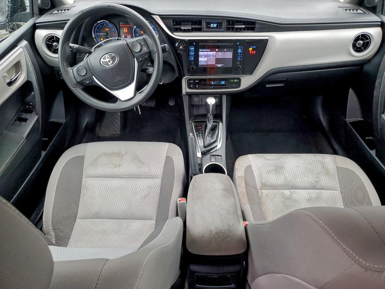 2019 TOYOTA COROLLA