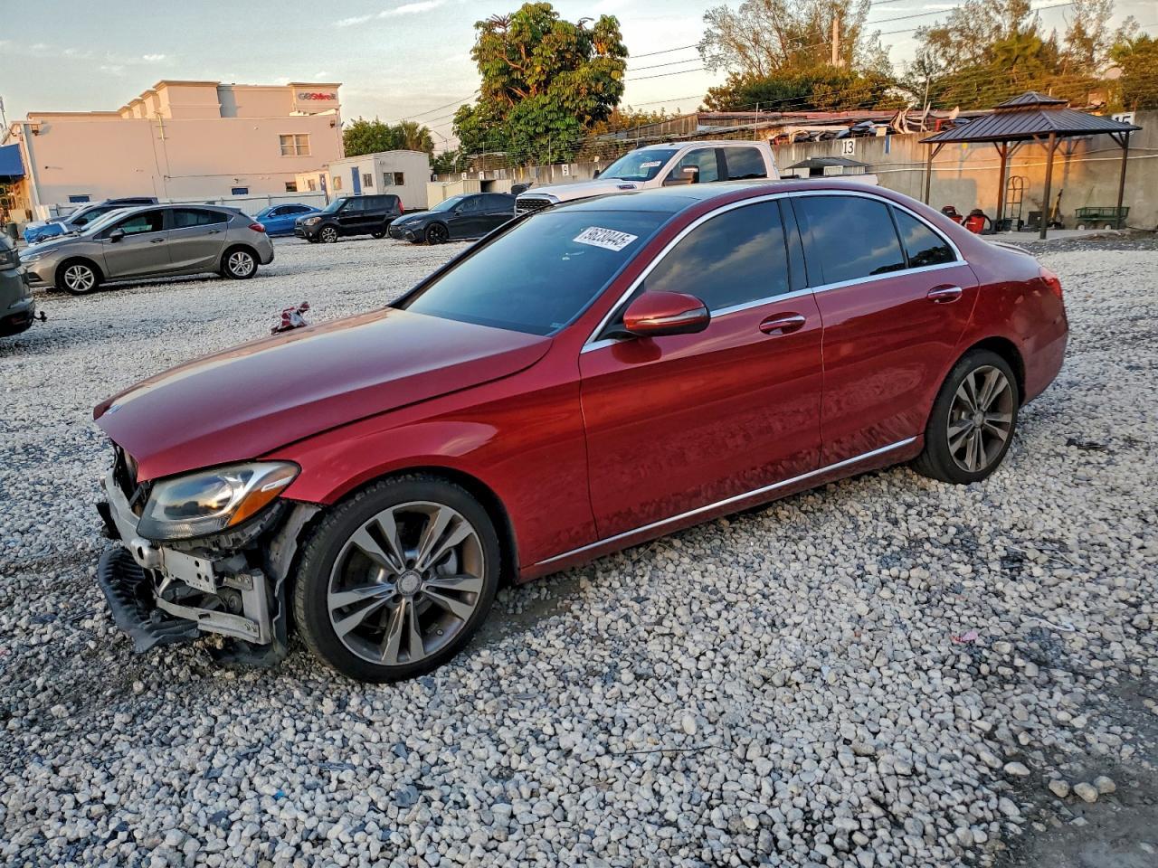 2016 MERCEDES-BENZ C-CLASS