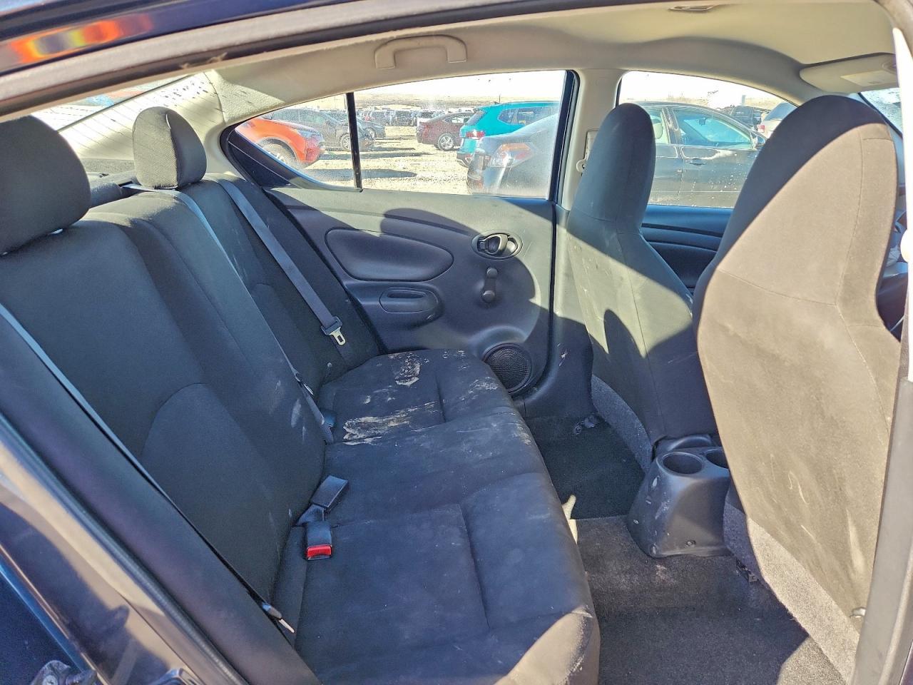 2015 NISSAN VERSA