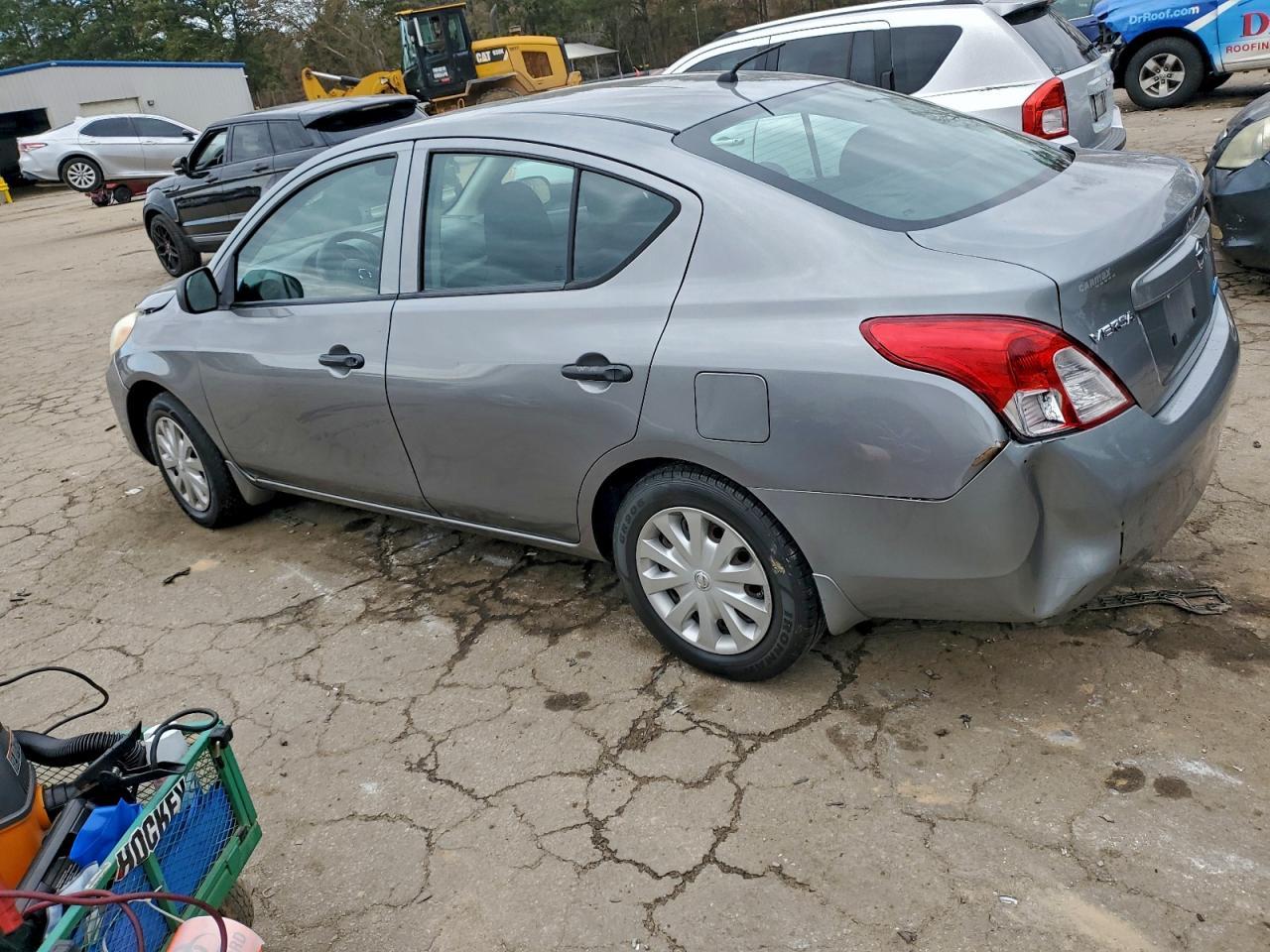 2012 NISSAN VERSA