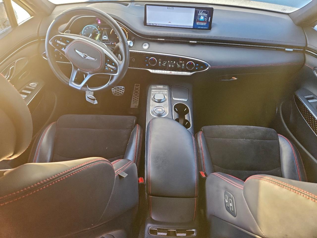 2022 GENESIS GV70