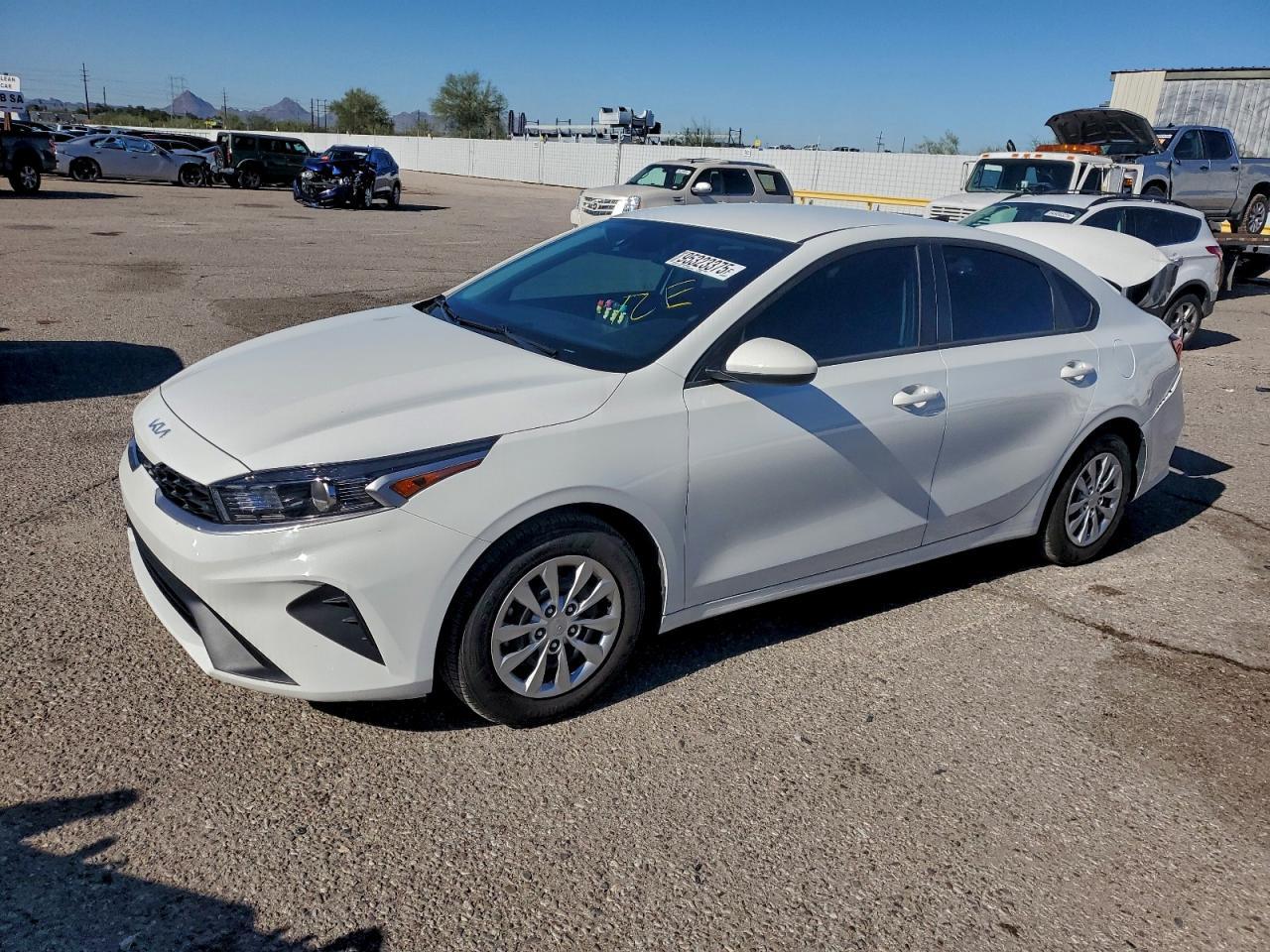 2024 KIA FORTE