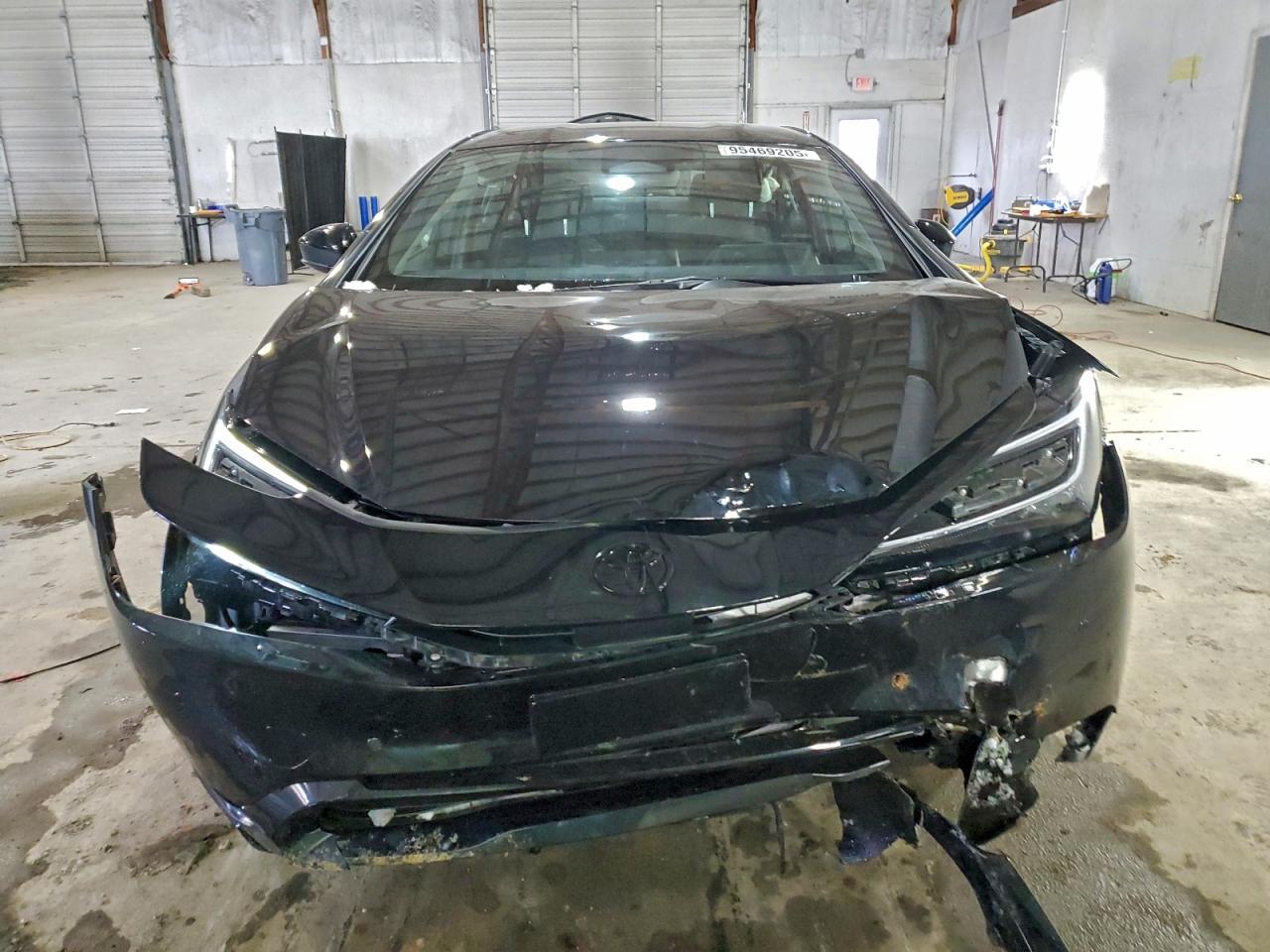 2025 TOYOTA PRIUS