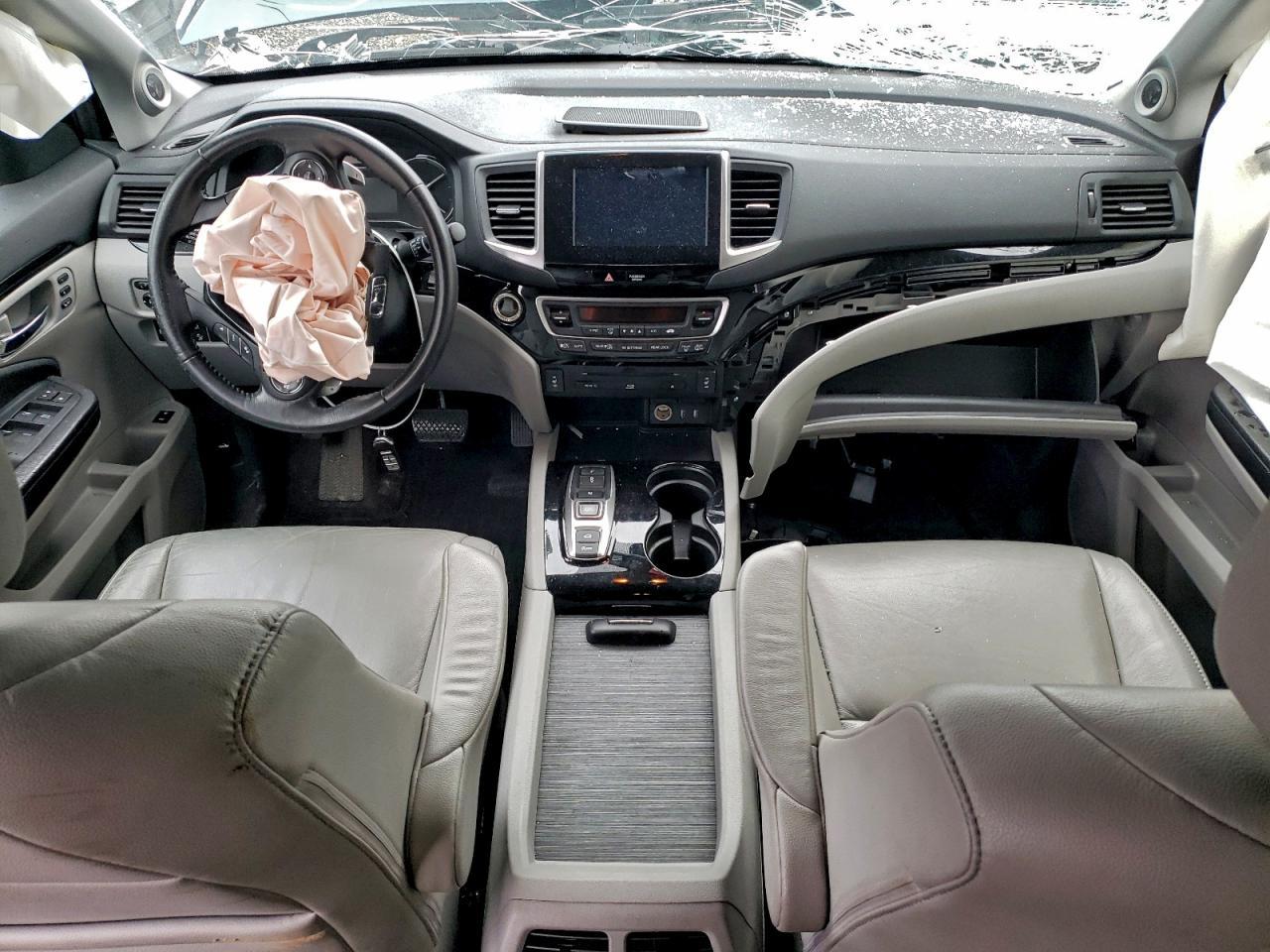 2016 HONDA PILOT