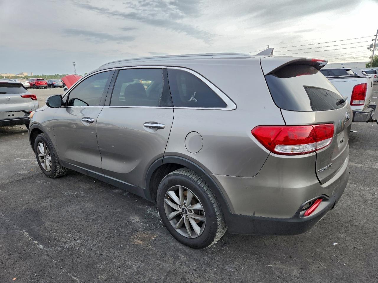2017 KIA SORENTO