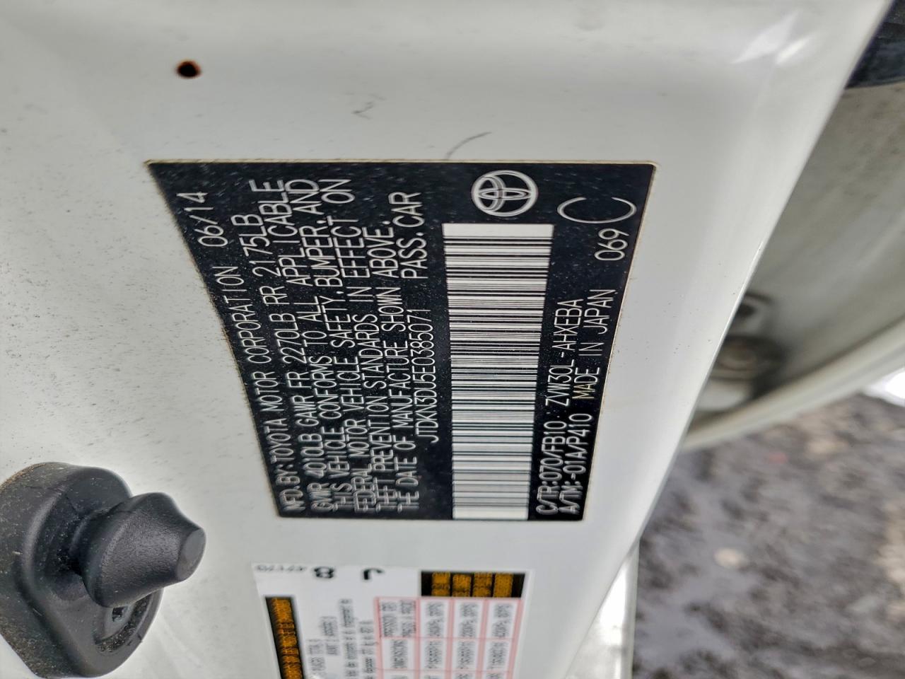 2014 TOYOTA PRIUS