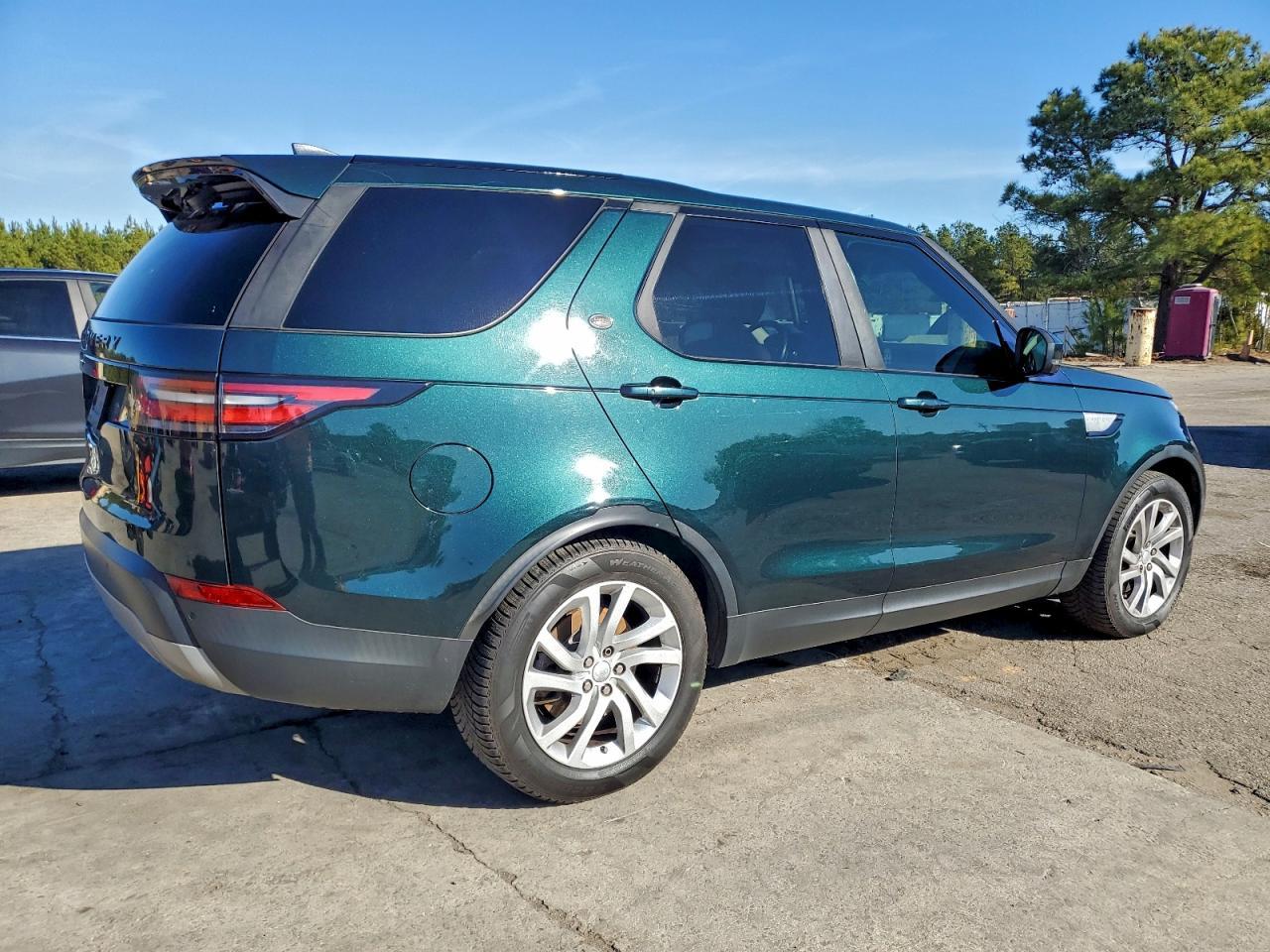 2017 LAND ROVER Discovery