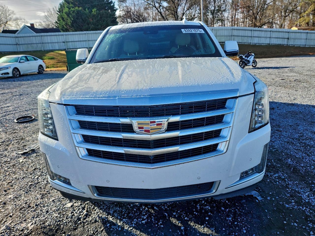 2018 CADILLAC Escalade ESV