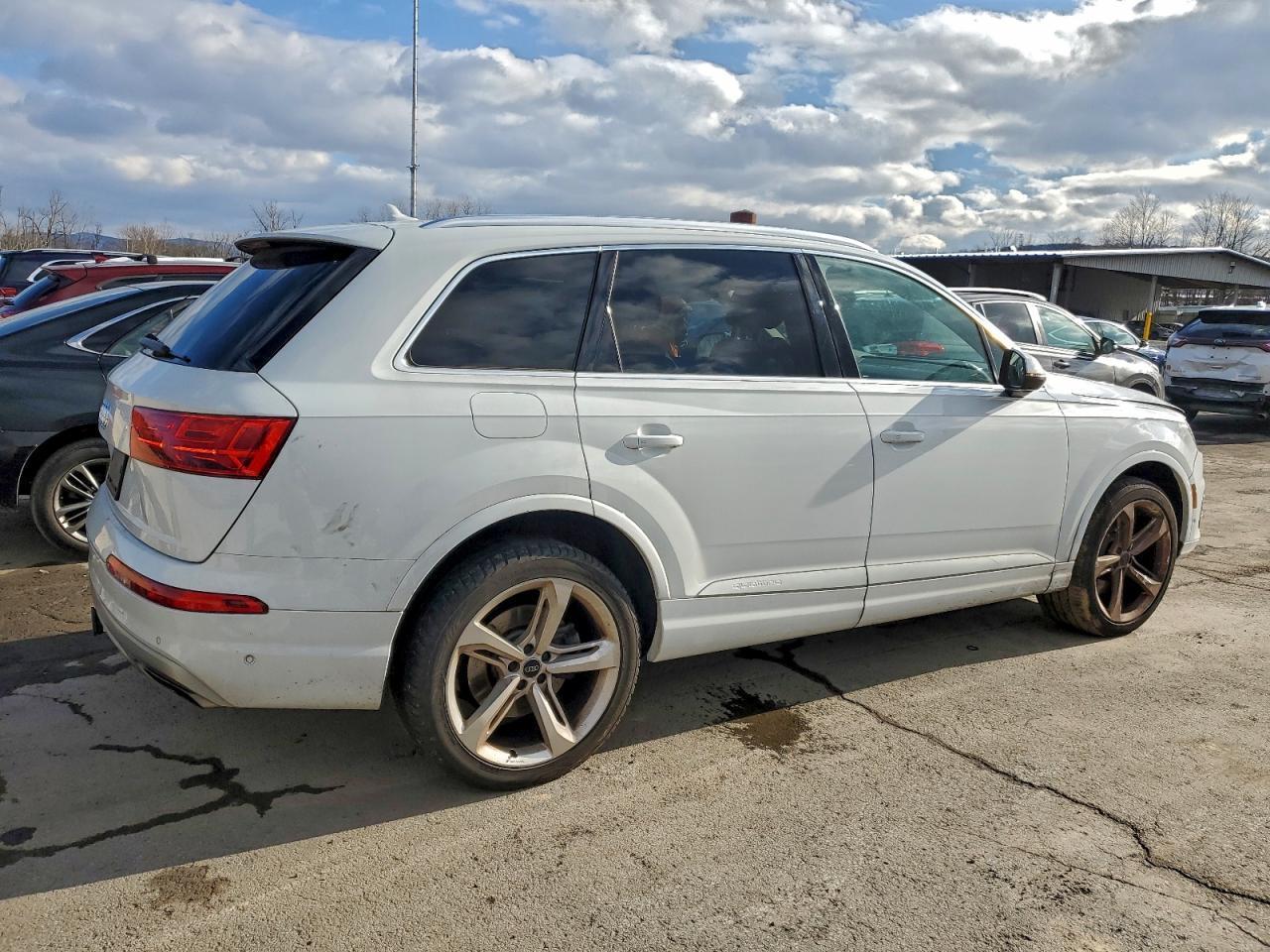 2019 AUDI Q7
