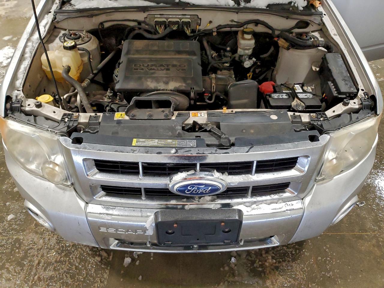 2010 FORD ESCAPE