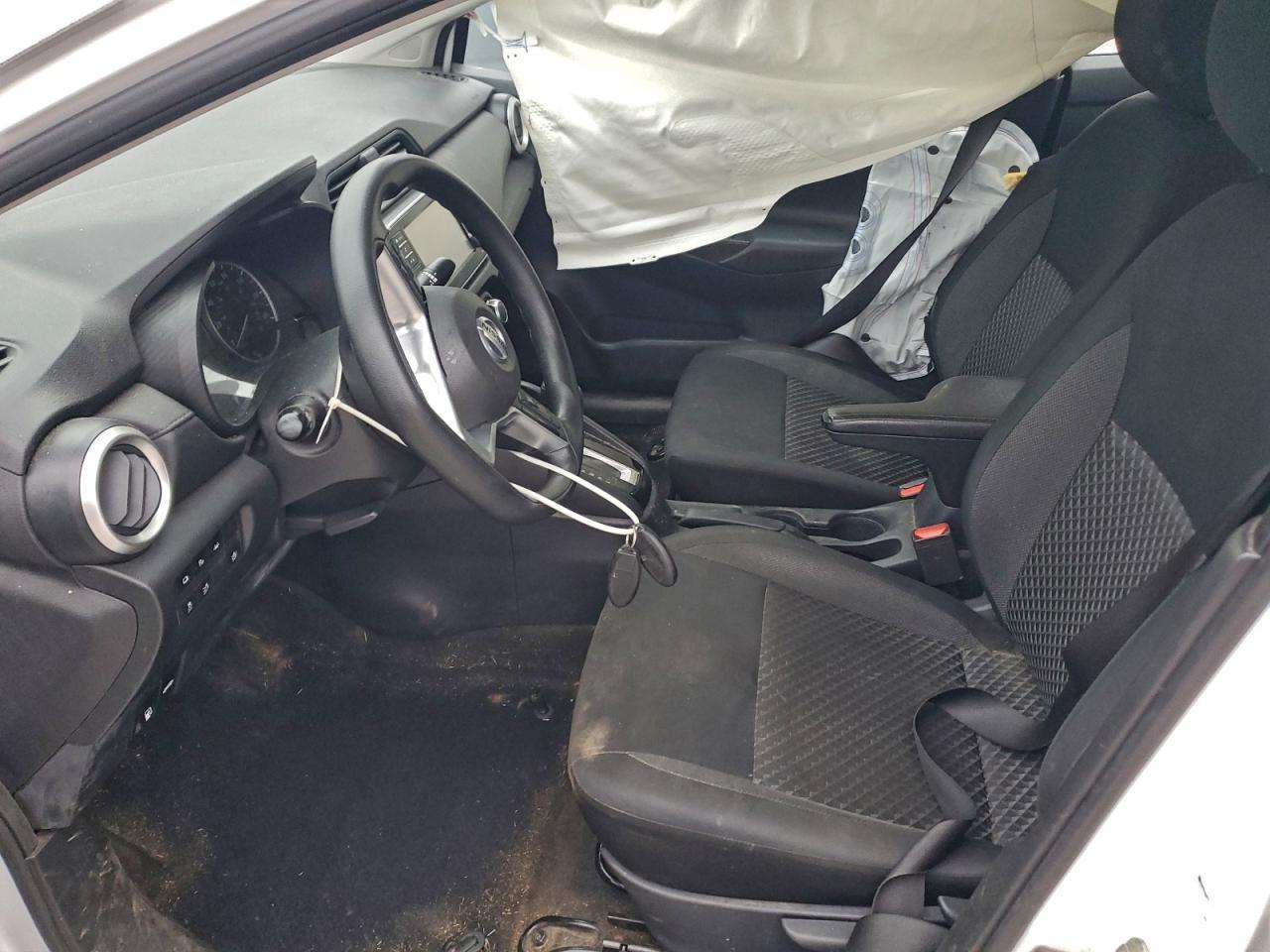 2020 NISSAN VERSA