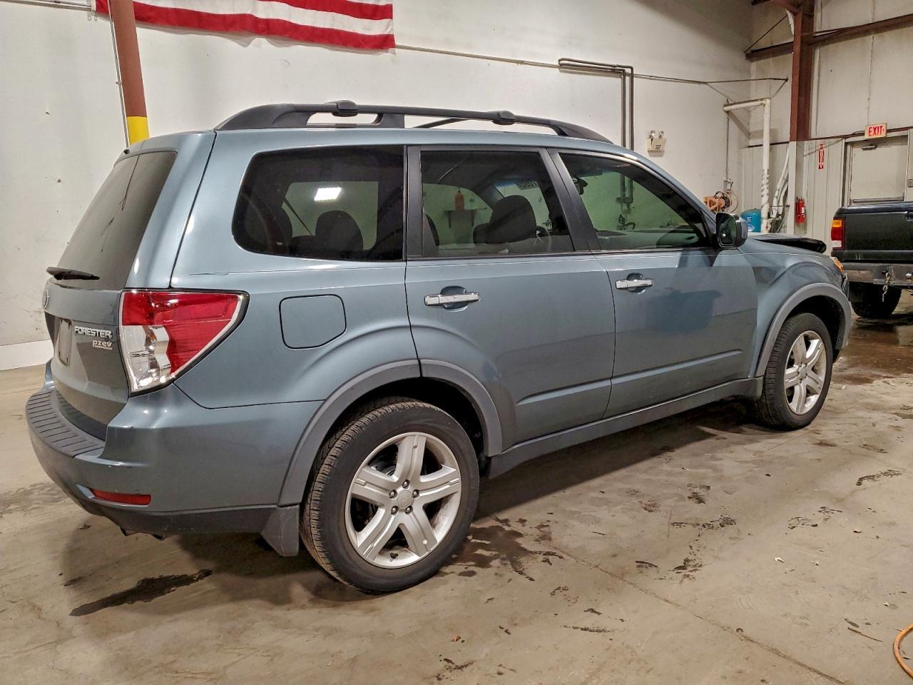 2010 SUBARU FORESTER
