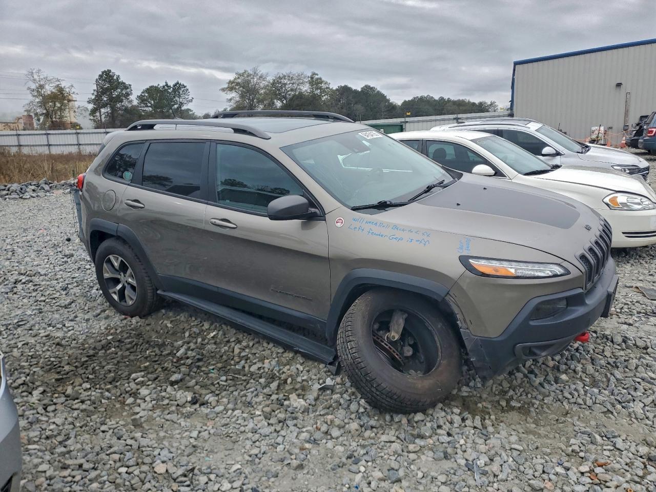 2016 JEEP CHEROKEE