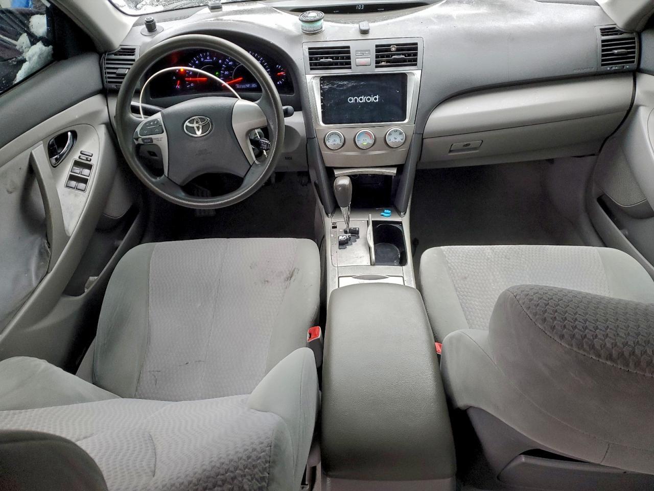 2010 TOYOTA CAMRY