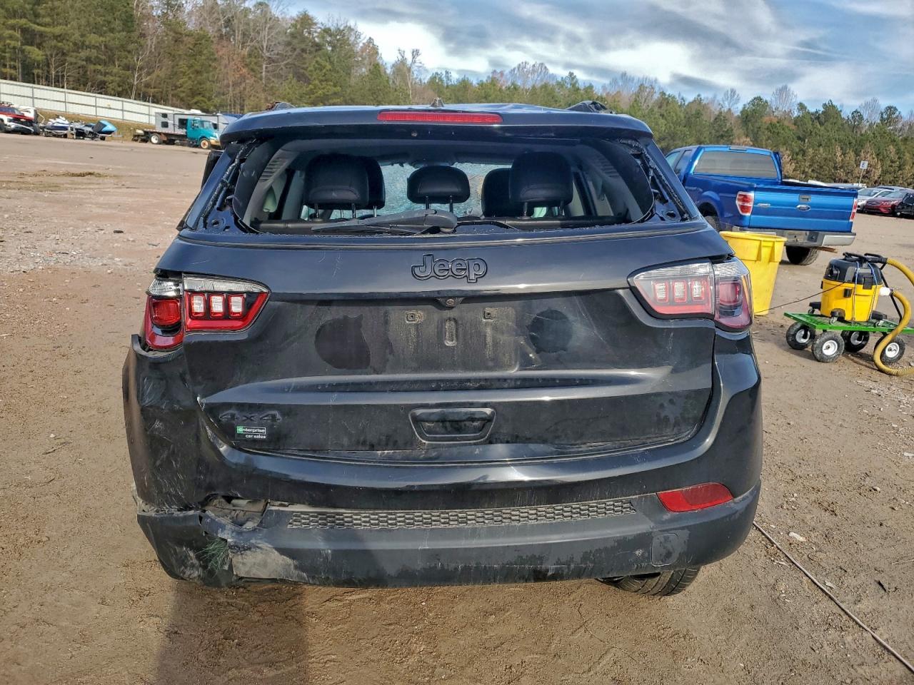 2021 JEEP Compass