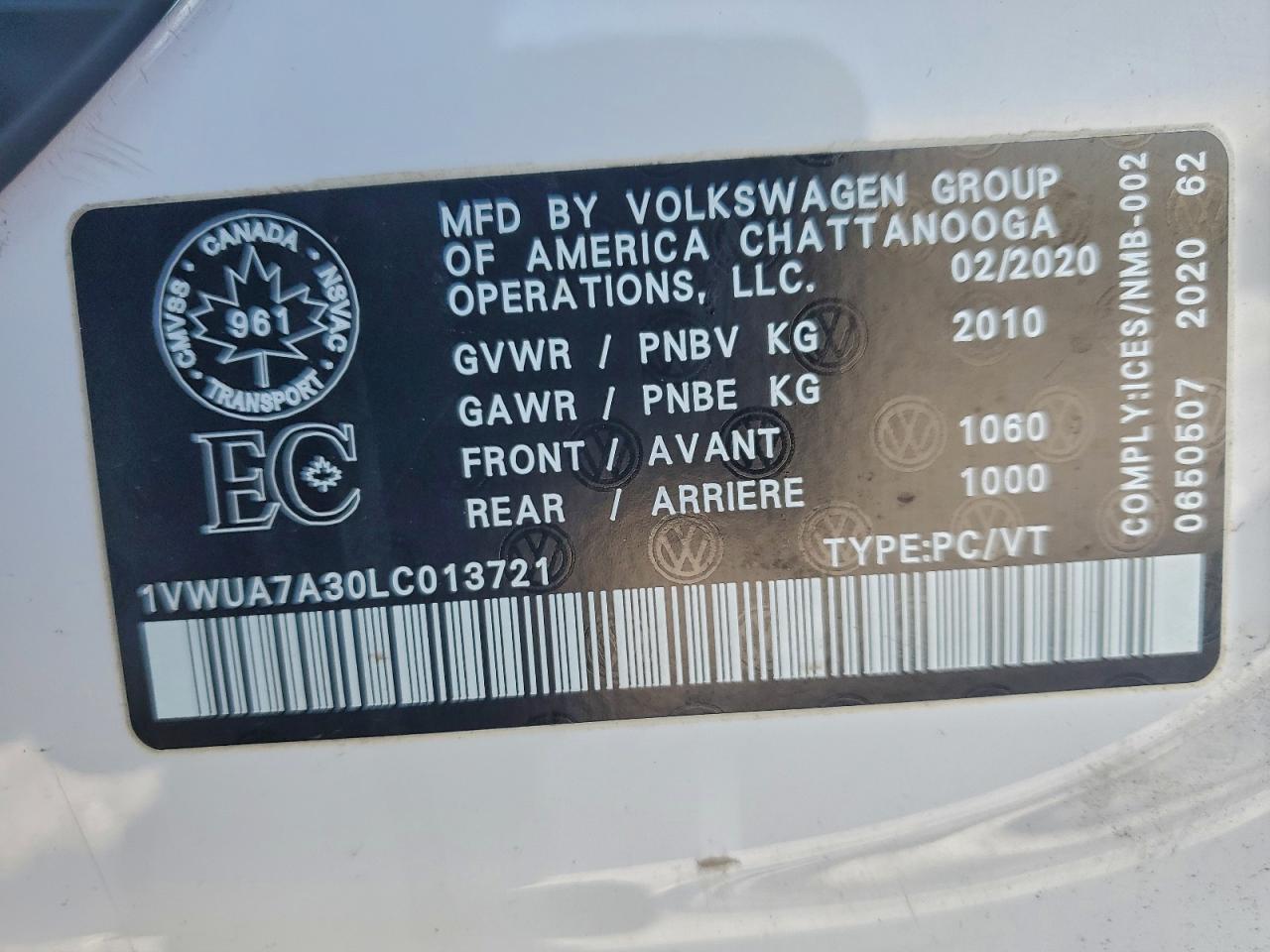 2020 VOLKSWAGEN Passat