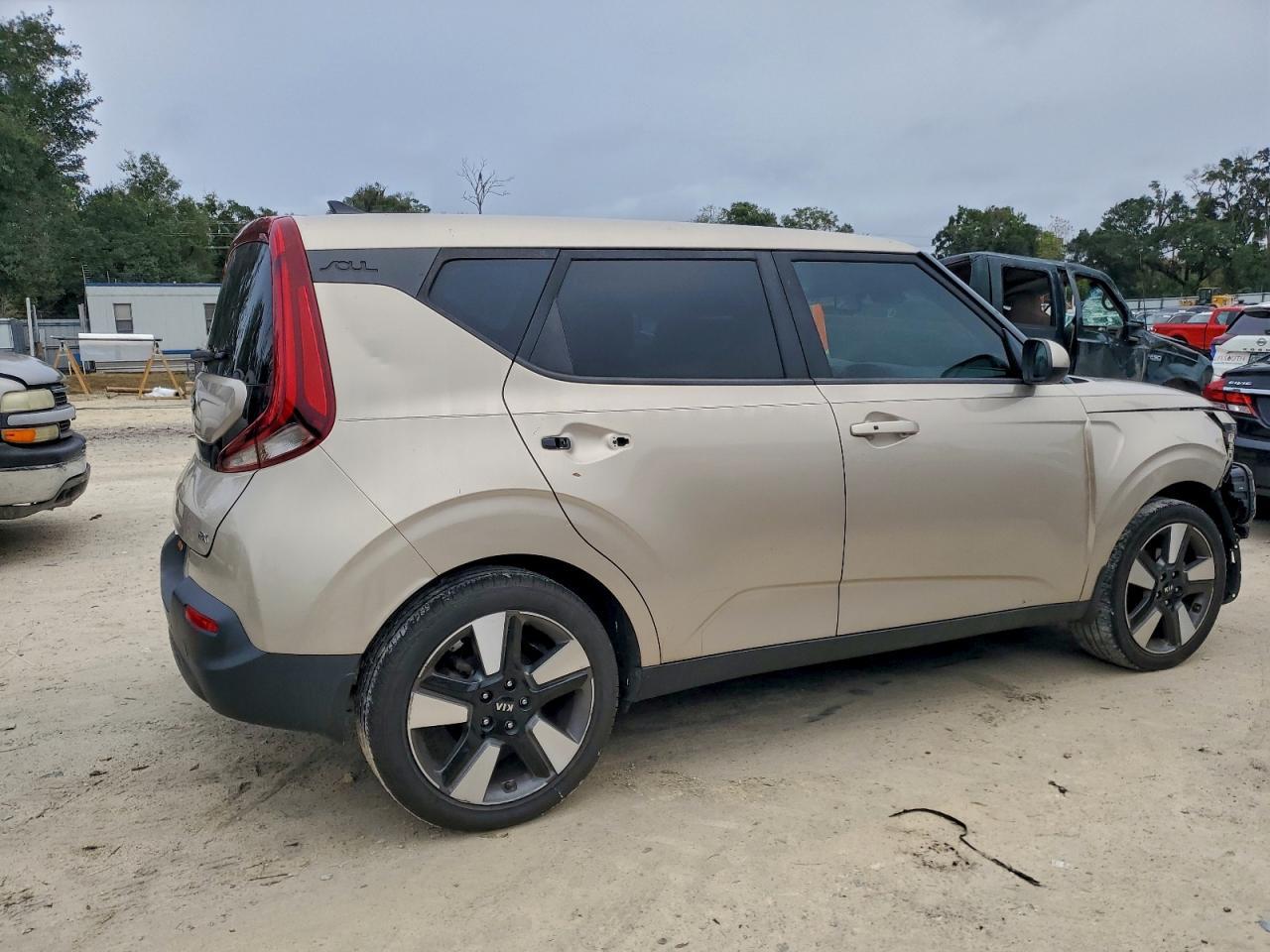 2020 KIA SOUL