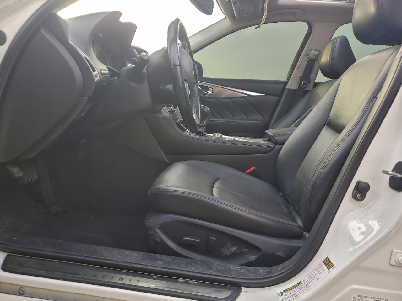2017 INFINITI Q50