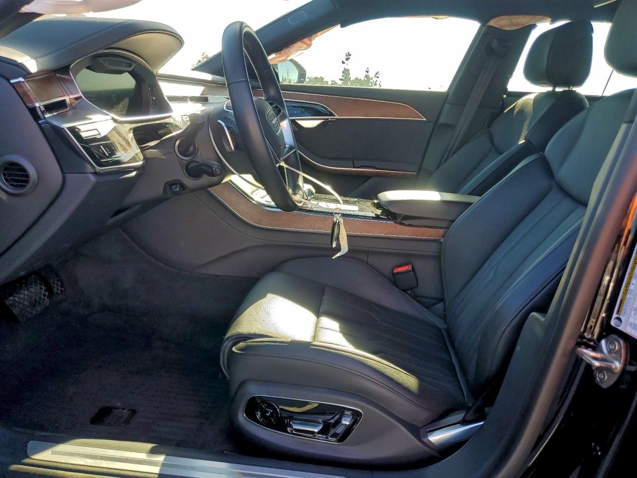 2024 AUDI A8