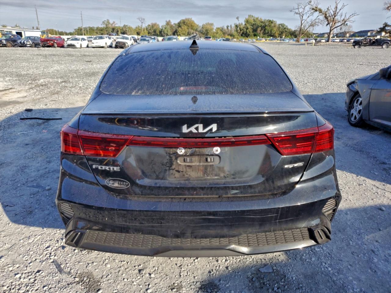 2024 KIA FORTE