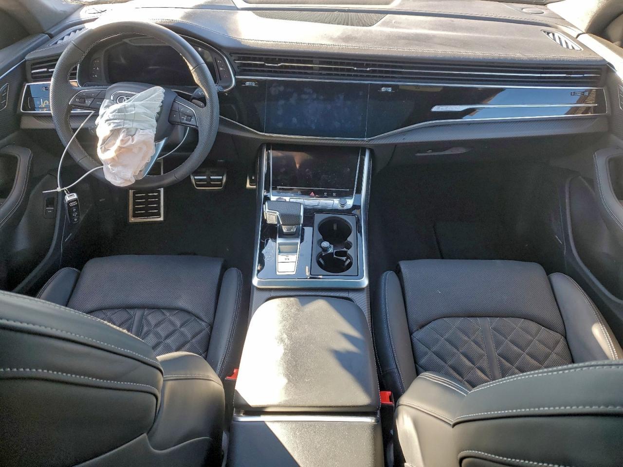 2025 AUDI SQ8