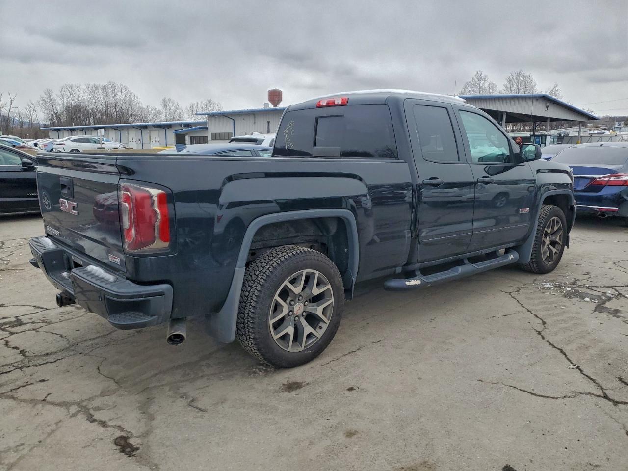 2017 GMC Sierra