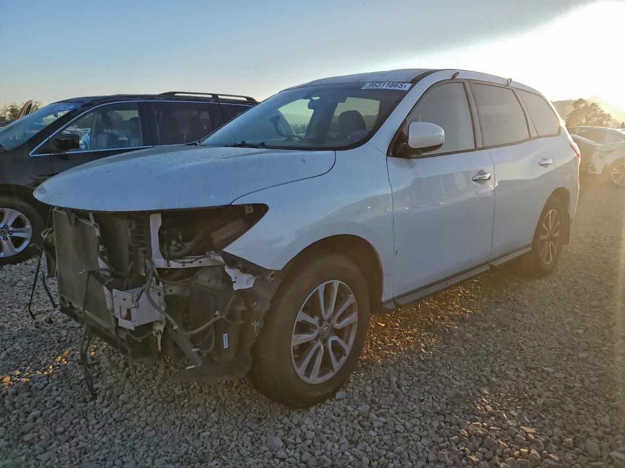 2013 NISSAN PATHFINDER