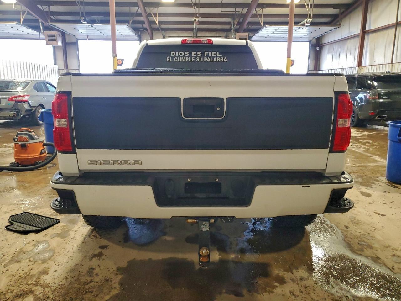 2018 GMC Sierra