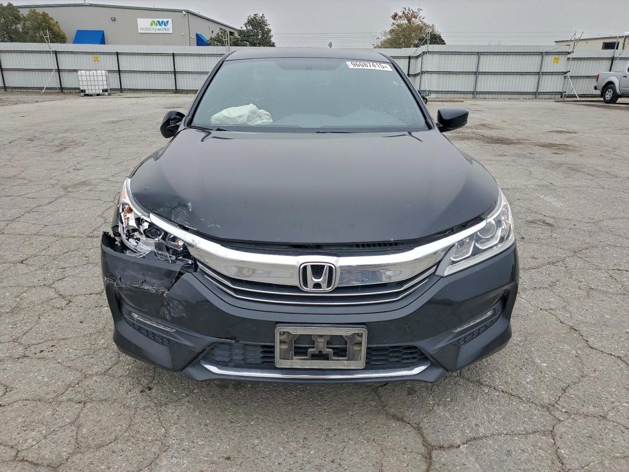 2016 HONDA ACCORD