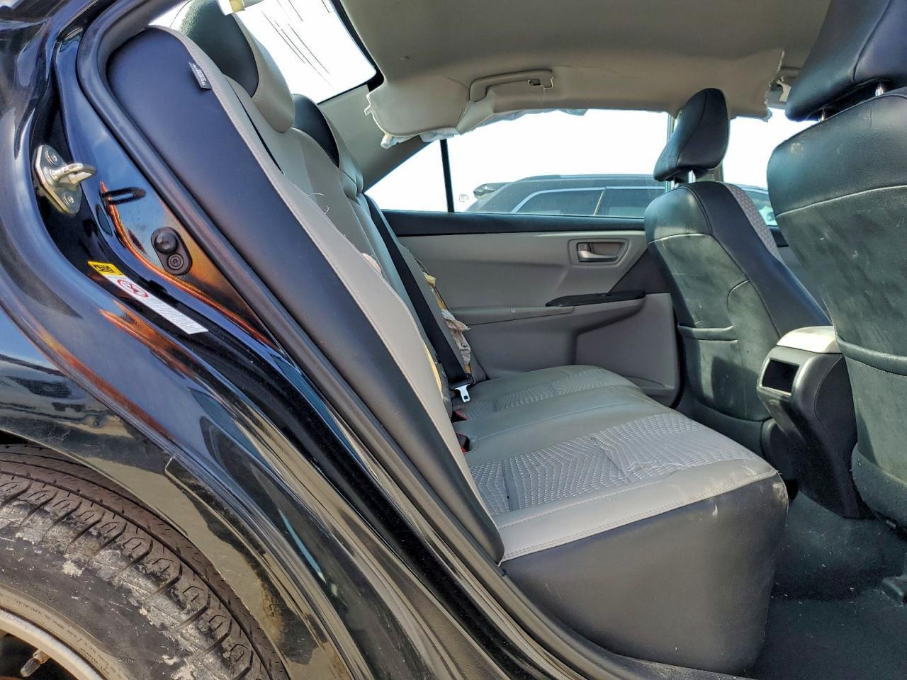 2015 TOYOTA CAMRY