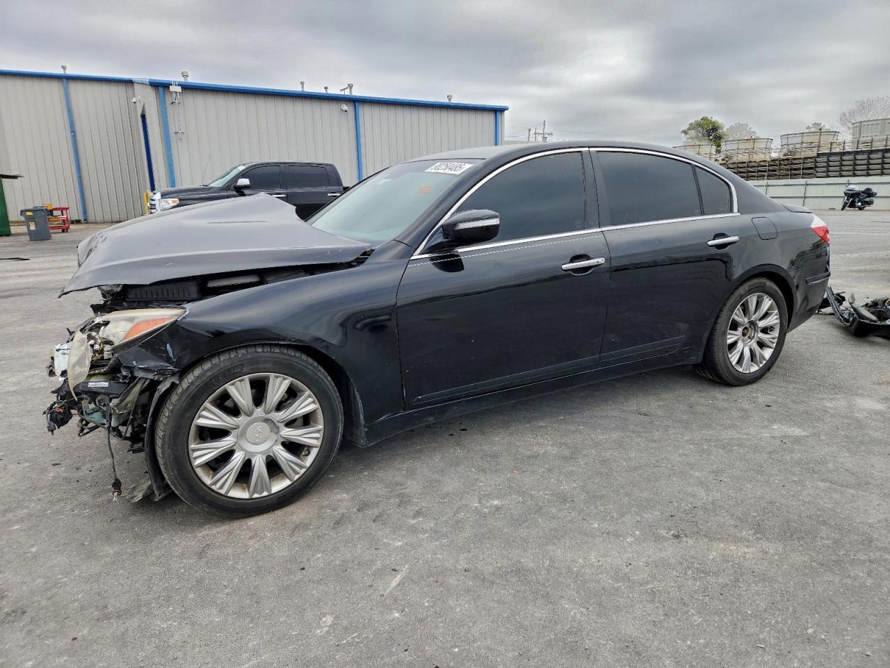 2011 HYUNDAI GENESIS