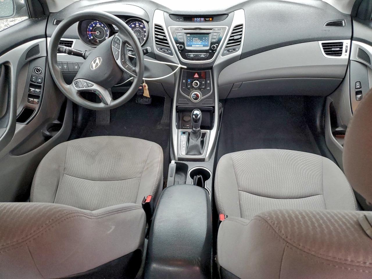 2016 HYUNDAI ELANTRA